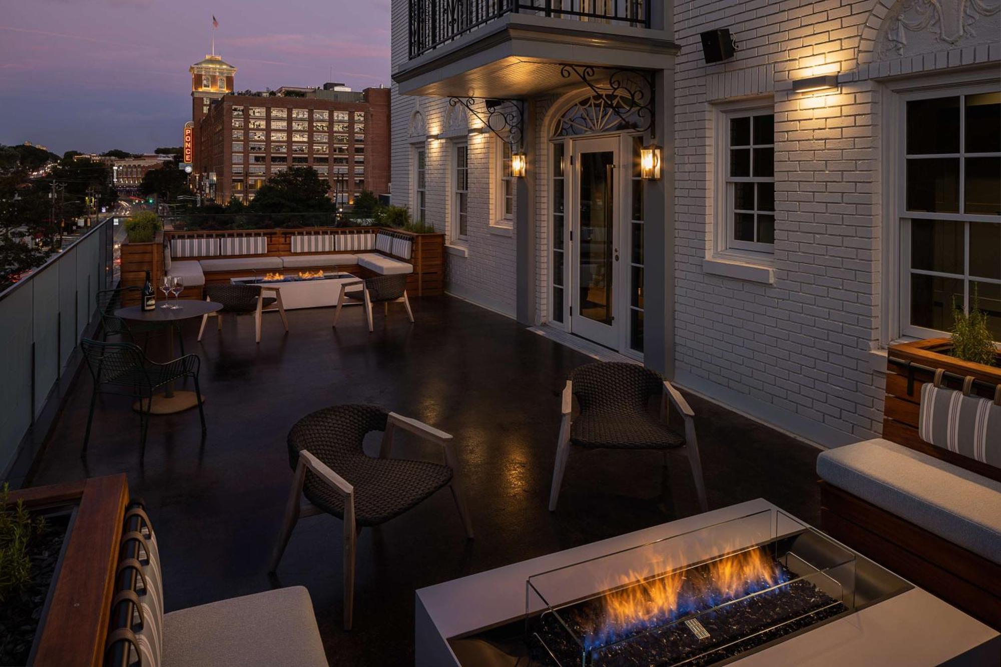 Wylie Hotel Atlanta, Tapestry Collection By Hilton Exteriör bild